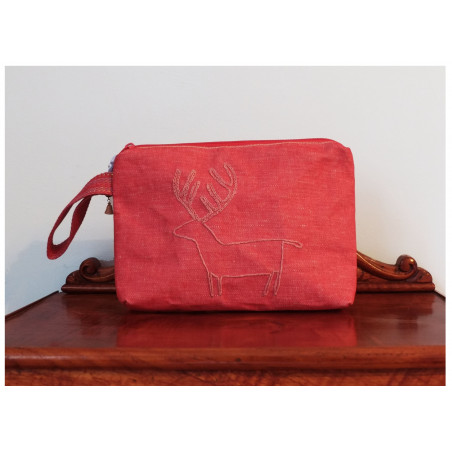 Neceser petroglifo Fontán Boiro